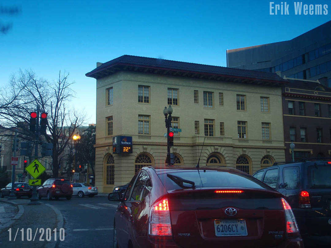 Dupont Circle Suntrust 2010
